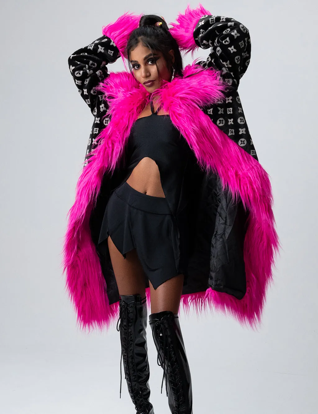 XTRA BOUGEE FAUX FUR JACKET ✰ MADE 4 U ✰